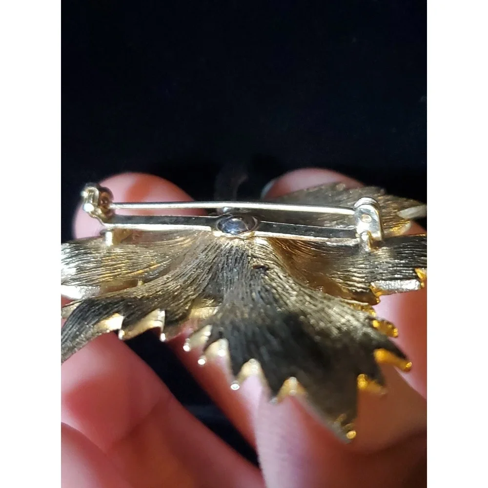 Vintage Goldtoned 2.5